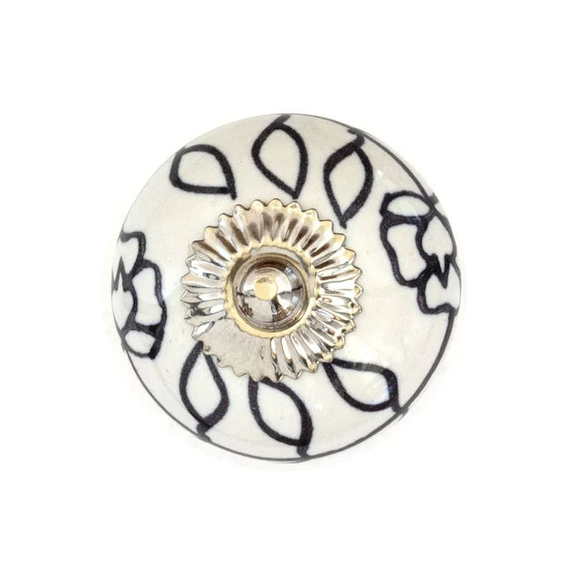 Ceramic Knob - Black Rose