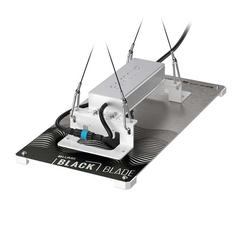 100W LUMii BLACK Blade LED Grow Light