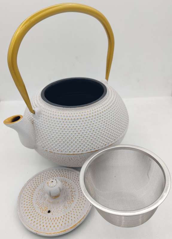 The Cildan Tea Merchant Cast Iron Teapots 600ml & 1200ml