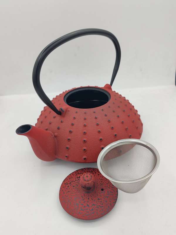 The Cildan Tea Merchant Cast Iron Teapots 800ml