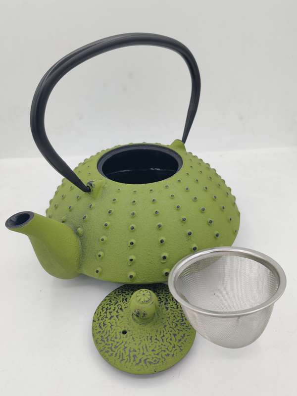 The Cildan Tea Merchant Cast Iron Teapots 800ml