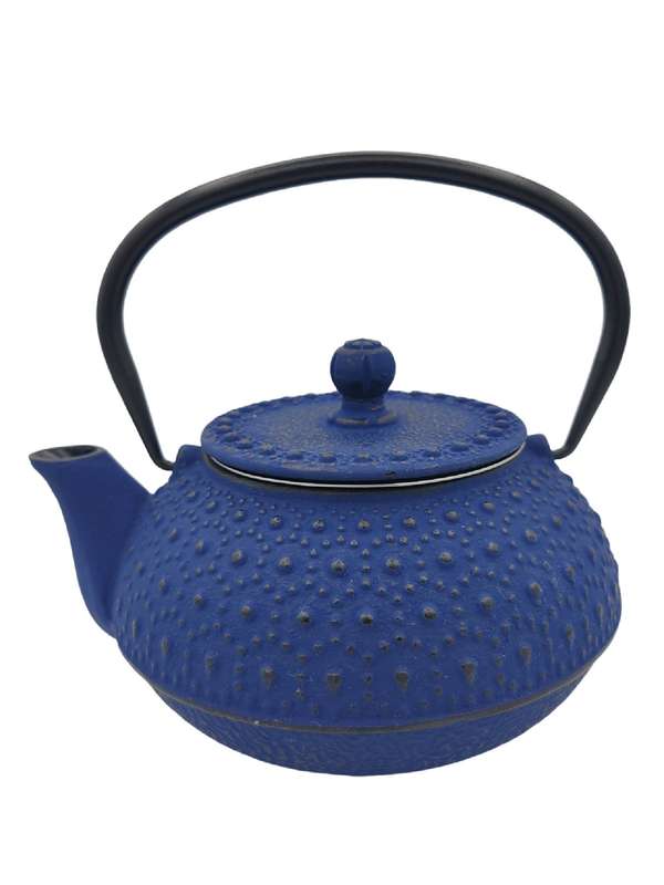The Cildan Tea Merchant Cast Iron Teapots 600ml