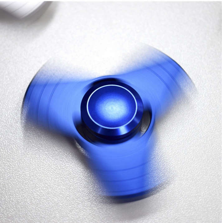 Aluminium Stress/ Fidget Tri-Spinner - Silver