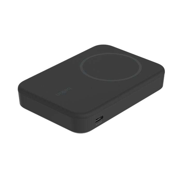 Belkin BoostCharge Pro 8000 mAh USB-C Magnetic Power Bank Black BPD007btBK