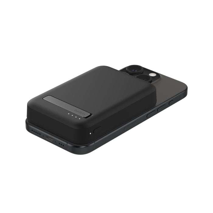 Belkin BoostCharge Pro 8000 mAh USB-C Magnetic Power Bank Black BPD007btBK
