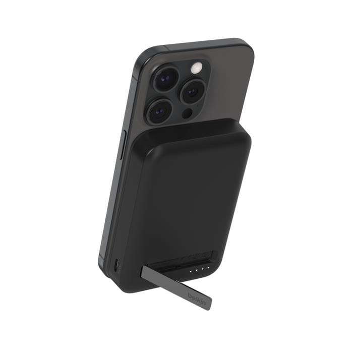 Belkin BoostCharge Pro 8000 mAh USB-C Magnetic Power Bank Black BPD007btBK
