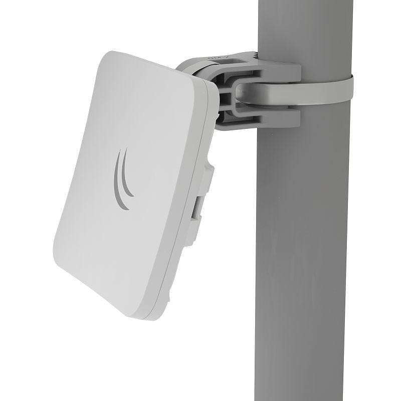 MikroTik quickMOUNT-X additional axis for pole-mounting SXTsq devices quickMOUNT X Pole Mount Bra...