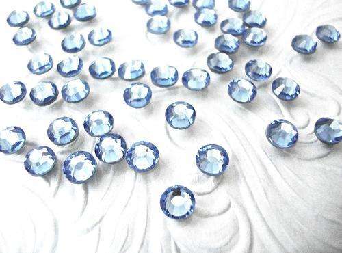SS16 Hot Fix Iron On Rhinestones - Light Sapphire - SS16 / Light Sapphire