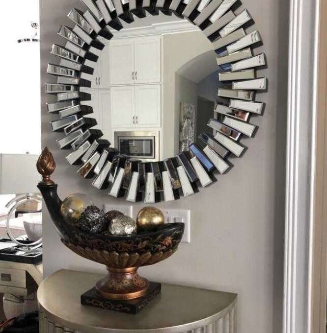 Lola's Sunburst Round Accent Mirror