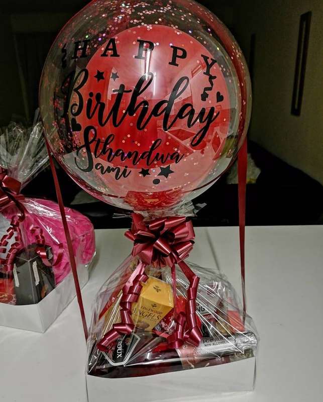 Medium Sized Snack hamper with Balloon