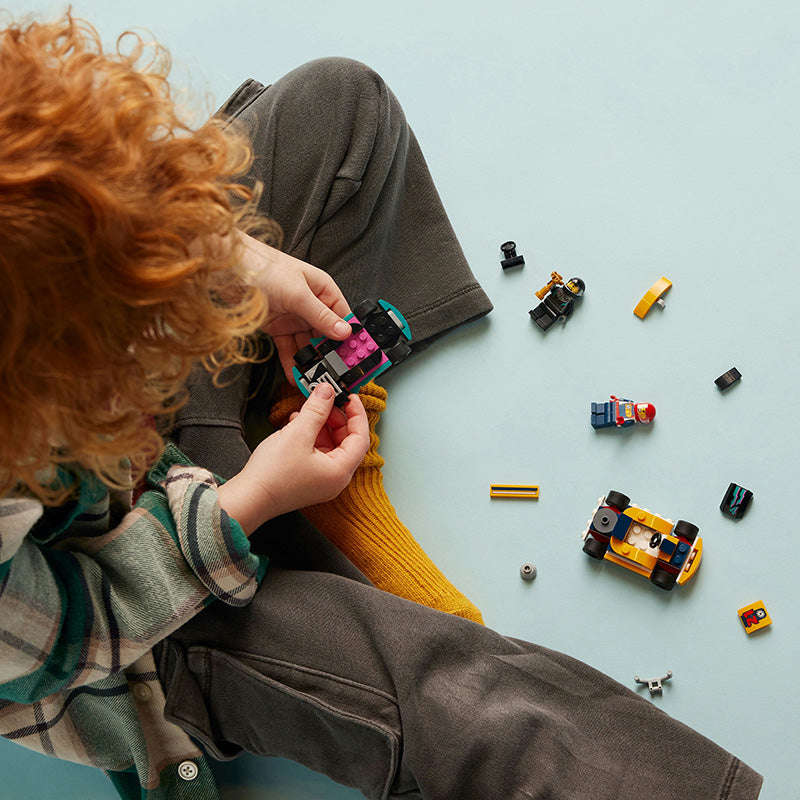 LEGO® 60400 City Great Vehicles - Go-Karts And Race Drivers