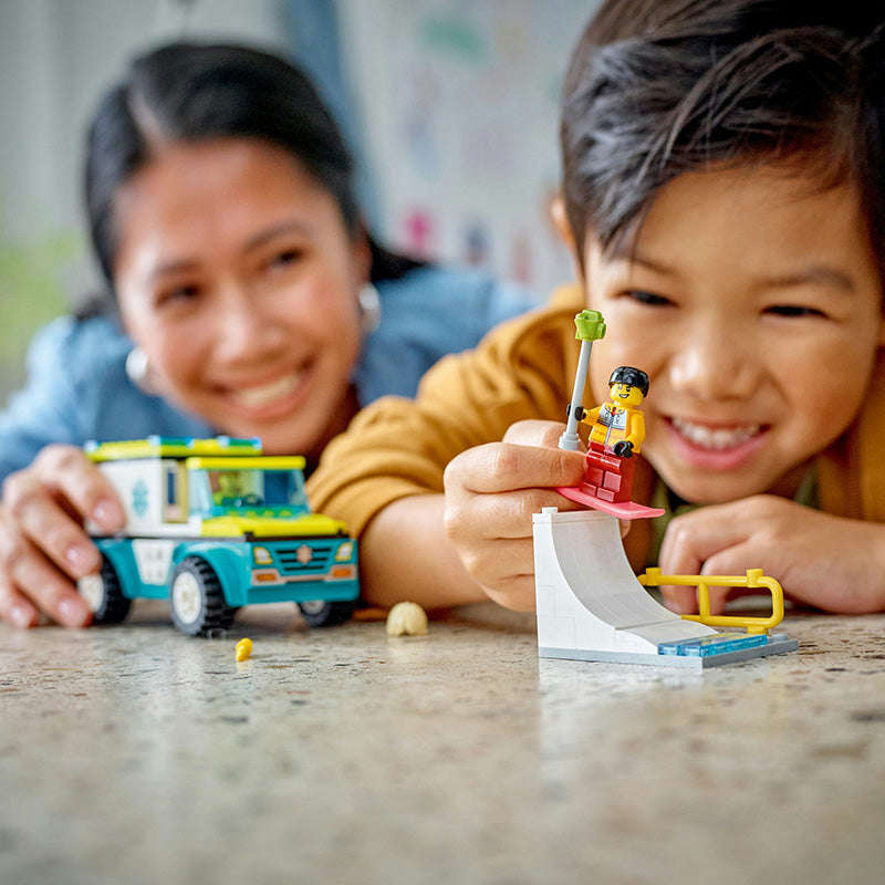LEGO® 60403 City Great Vehicles - Emergency Ambulance And Snowboarder
