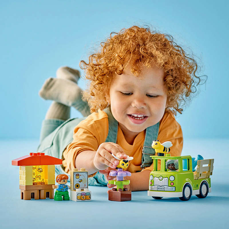 LEGO® 10419 Duplo Town - Caring For Bees & Beehives