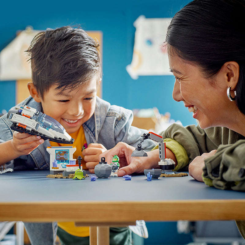LEGO® 60429 City Space - Spaceship And Asteroid Discovery
