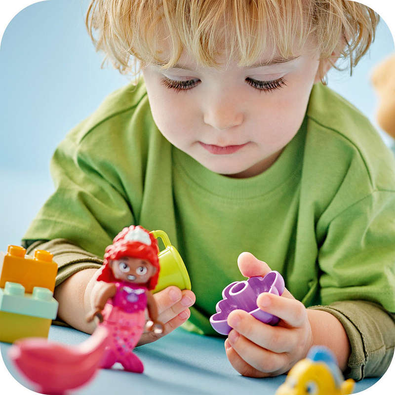 LEGO® 10420 - Duplo® Disney Ariel And Flounder'S Café Stand