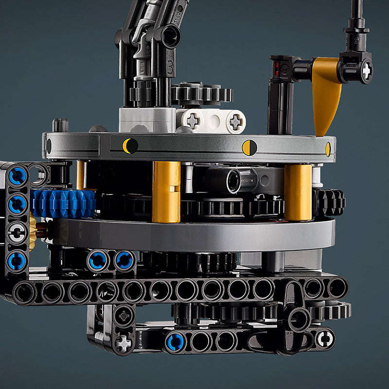 LEGO® 42179 Technic - Planet Earth And Moon In Orbit