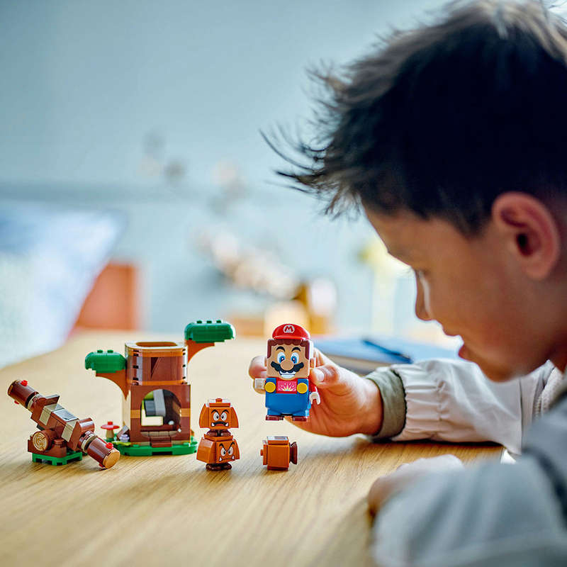 LEGO® 71433 - Super Mario Goombas' Playground