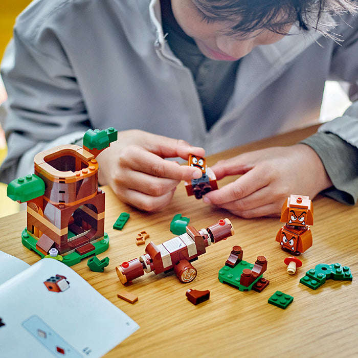LEGO® 71433 - Super Mario Goombas' Playground