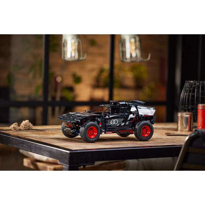 LEGO® 42160 Technic - Audi RS Q e-tron