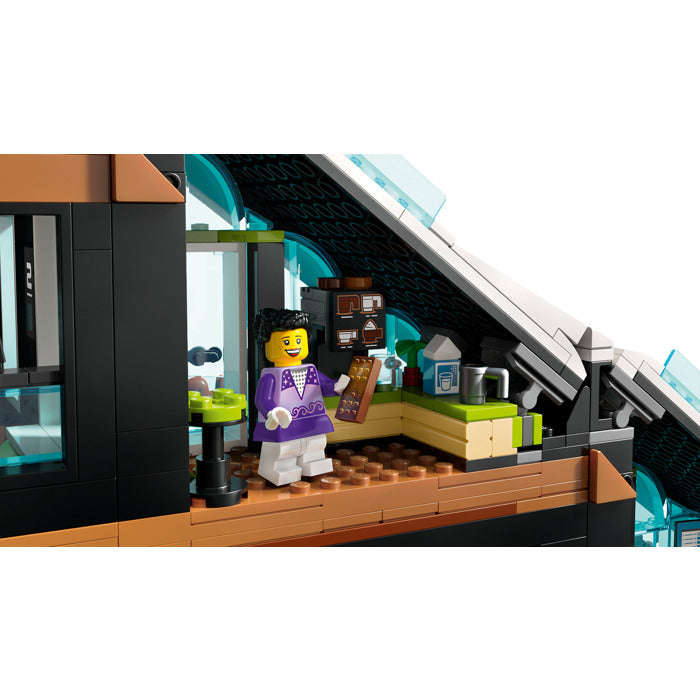 LEGO® 60366 - My City Ski and Climbing Center