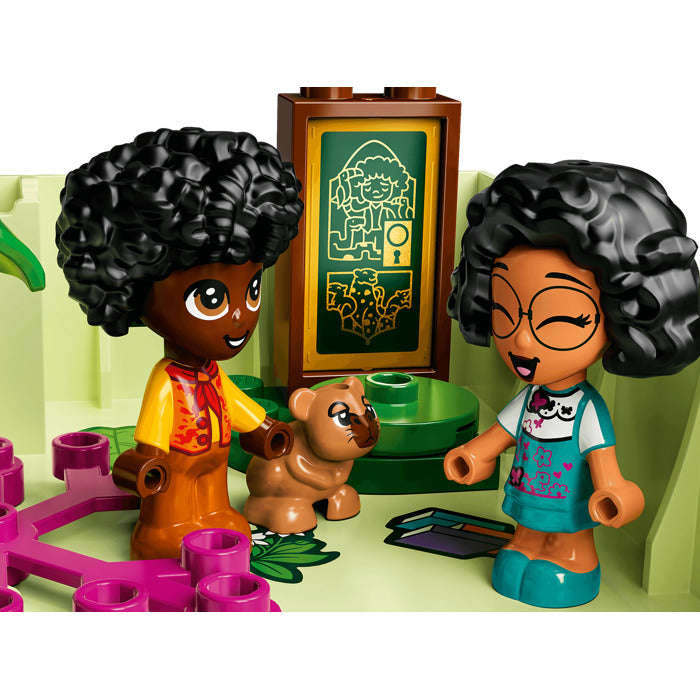 LEGO® 43200 - Disney Antonio's Magical Door