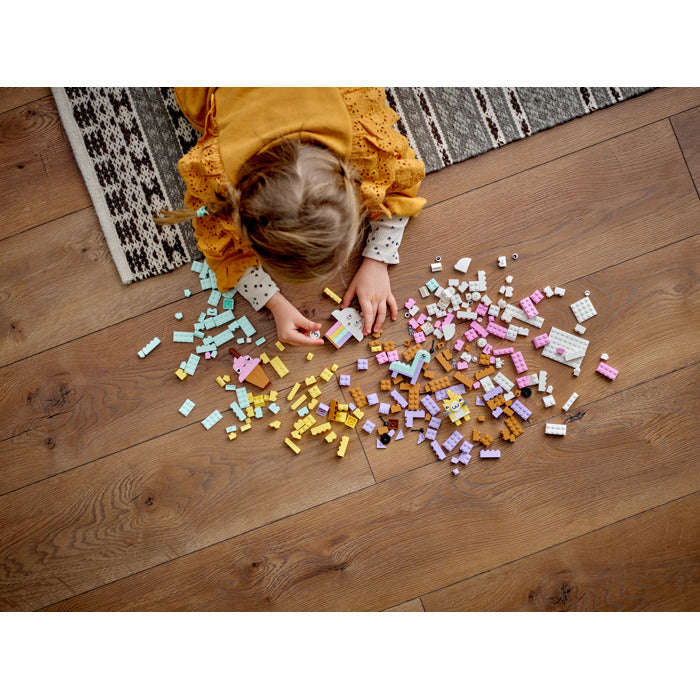 LEGO® 11028 - Classic Creative Pastel Fun