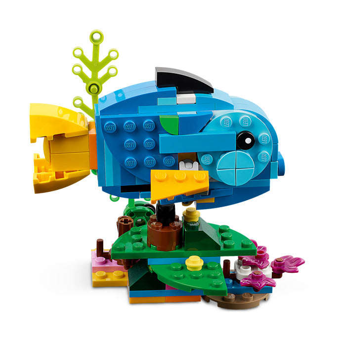 LEGO® 31136 - Creator Exotic Parrot