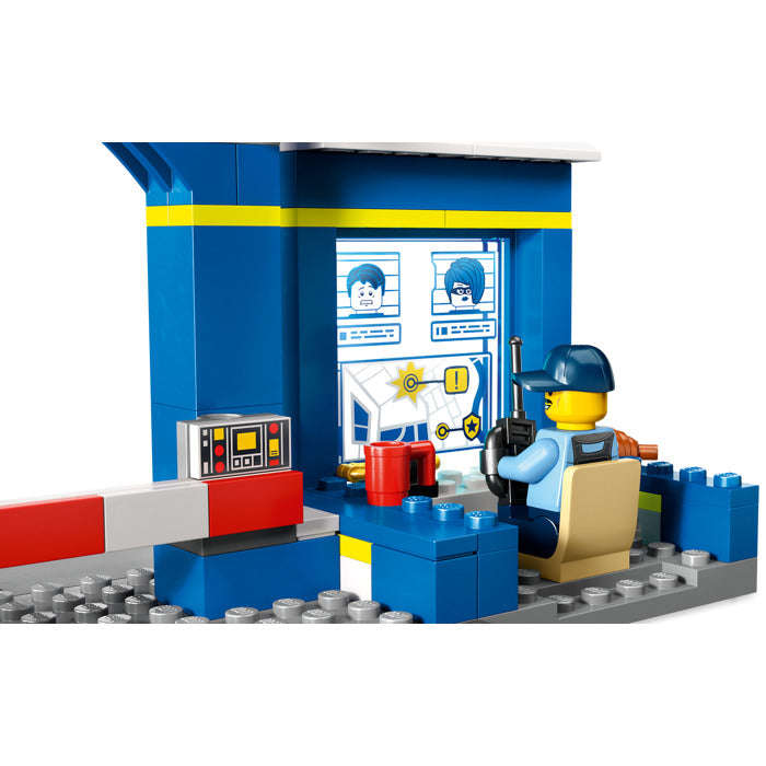 LEGO® 60370 - City Police Station Chase