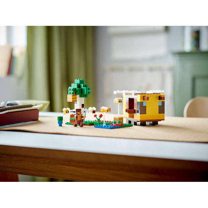 LEGO® 21241 - Minecraft® The Bee Cottage