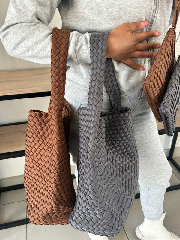Maxi Stylin' Woven Handbag and Wristlet Set