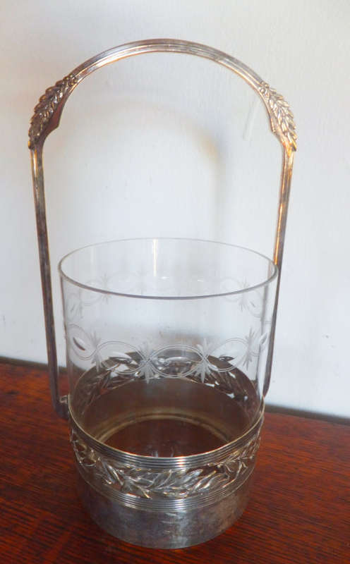 WMF Centre Piece