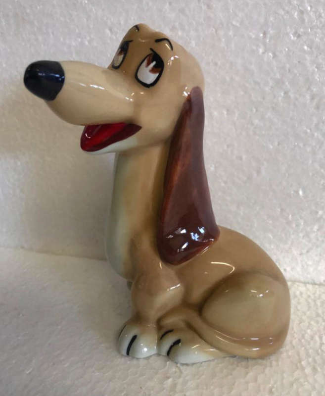Wade Dachie Figurine