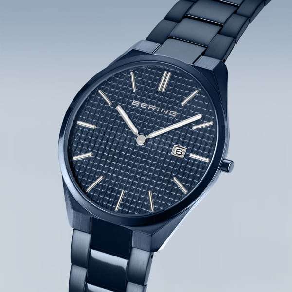BERING Solar Men's Watch | 17240-797
