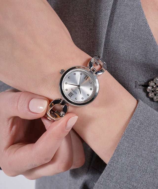 Guess Silver Tone Analog Woman's Watch | GW0759L1