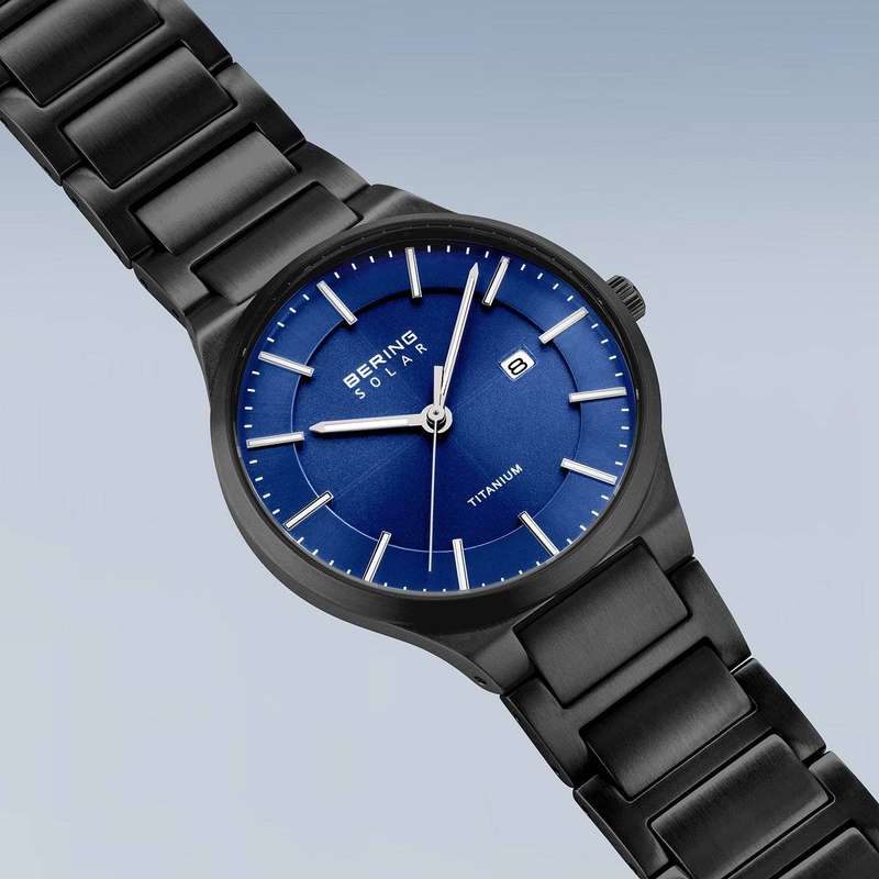 Bering Slim Solar Brushed Black Men's Watch | 15239-727