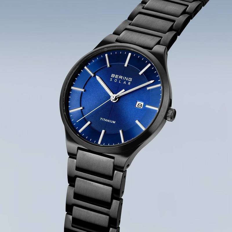 Bering Slim Solar Brushed Black Men's Watch | 15239-727