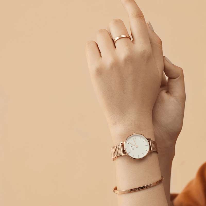 Daniel Wellington Petite Melrose Rose Gold Women;s Watch | DW00100305