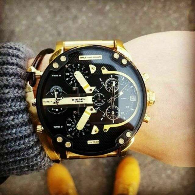 Diesel Black / Gold Mr. Daddy 2.0 Men's Chronograph Men's Watch | DZ7333