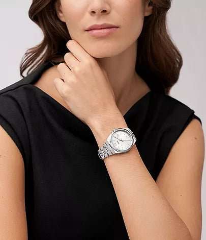Fossil Scarlette Three-Hand Stainless Steel Woman's Watch | ES5300