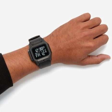 NIXON Regulus Men's Watch