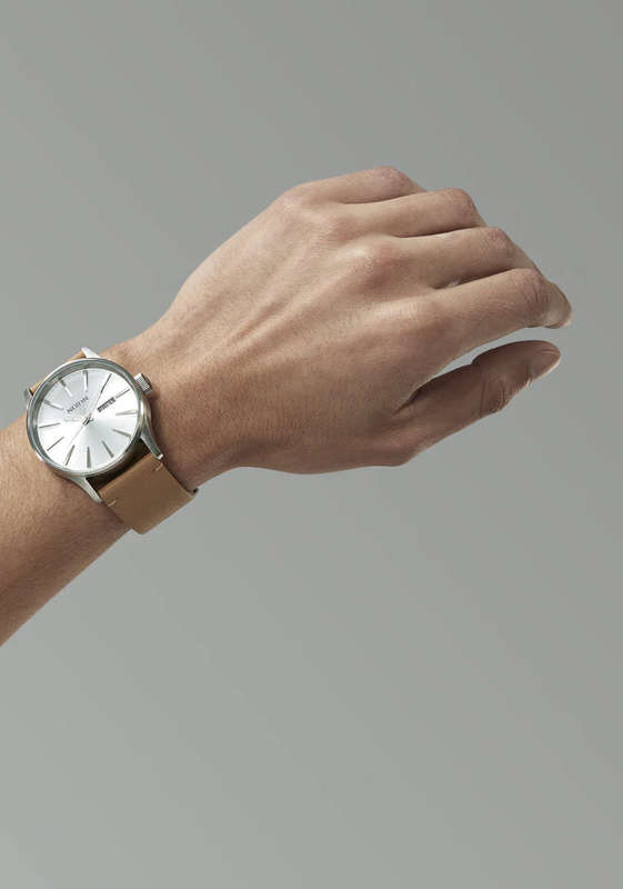 Nixon Sentry Tan Leather Unisex Watch | A1055095-00