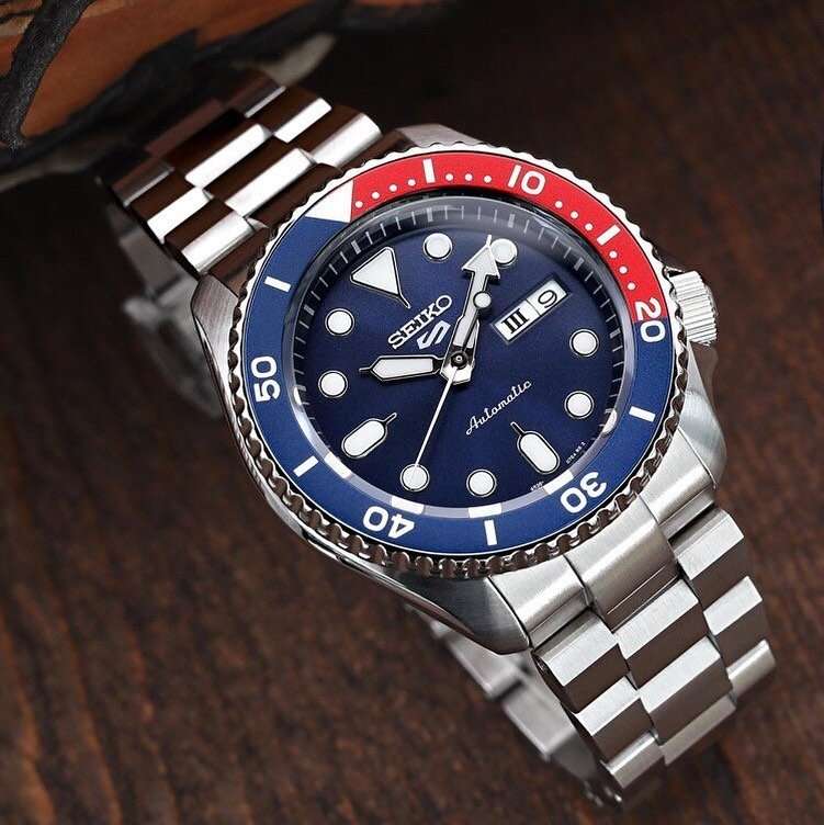 Seiko 5 Sport Automatic 100M Men's Watch | SRPD53K1