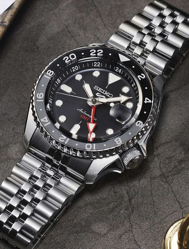 Seiko 5 Sports GMT Series Men's Watch | SSK001K1