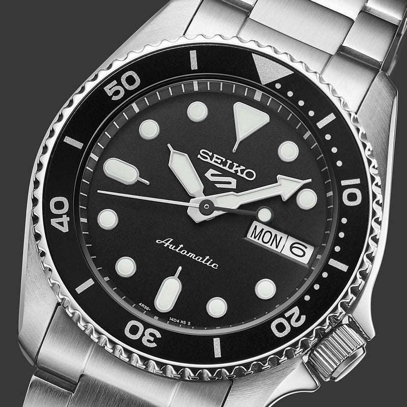 Seiko 5 Sports SKX Midi Black Men's Watch | SRPK29K1