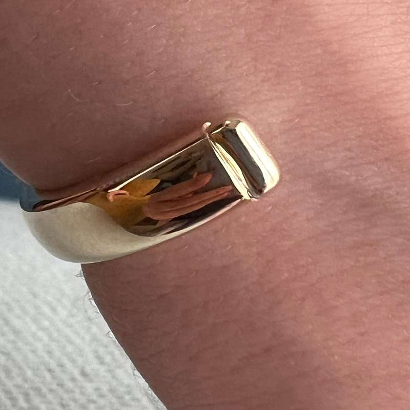 14ct Gold and Diamond Bangle Bracelet