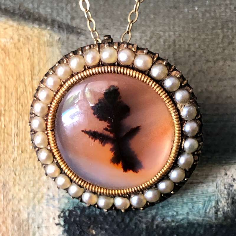 Antique Georgian Gold and Moss Agate Brooch/Pendant