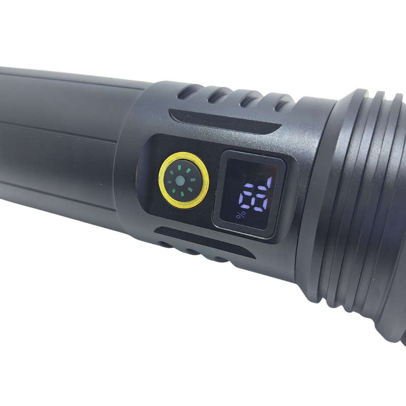 Laser Wick 600 Zoom Flashlight