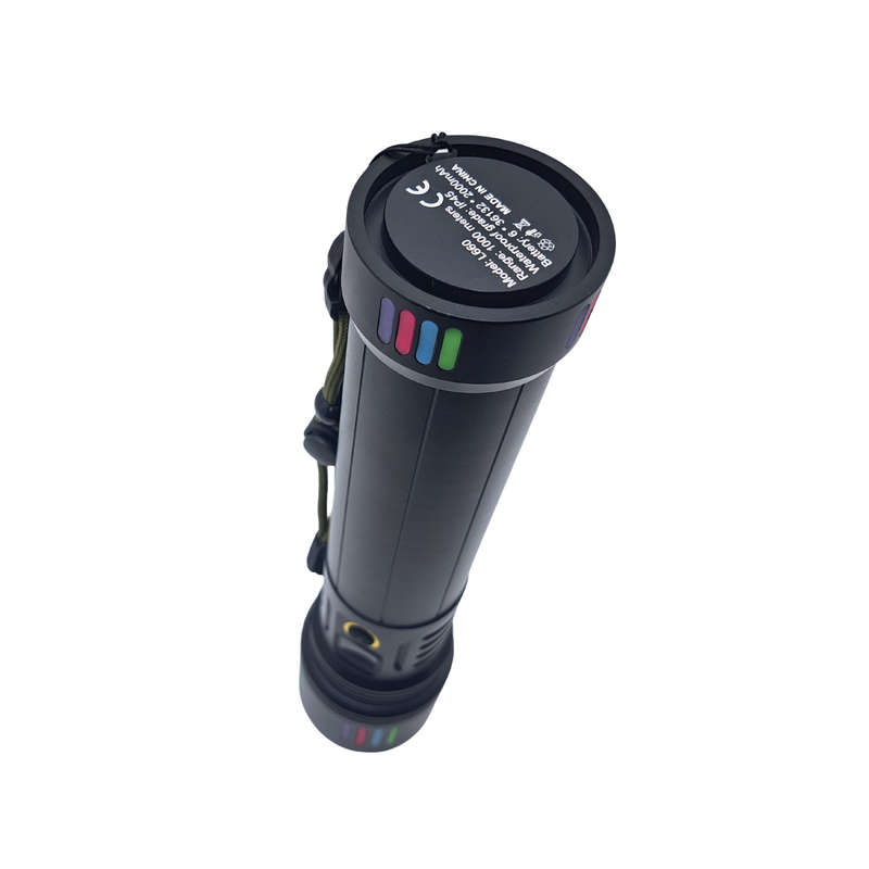 Laser Wick 600 Zoom Flashlight