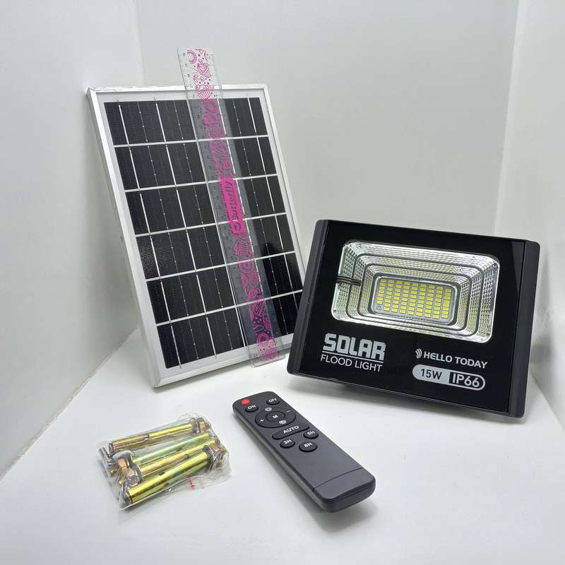 15Watt Solar Floodlight with Remote