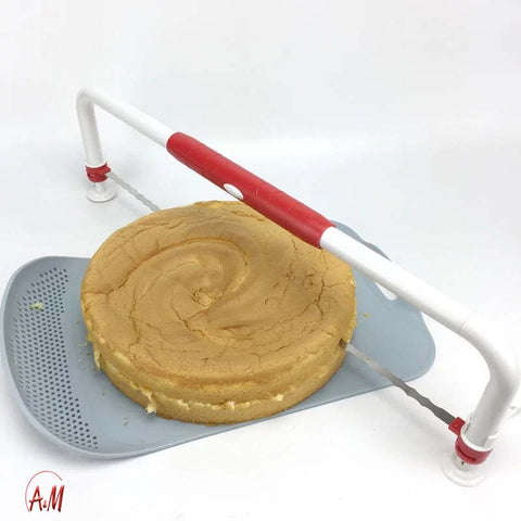 BIG CAKE TIERER